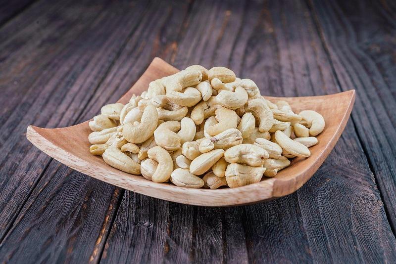 Tác hại của hạt điều với bà bầu