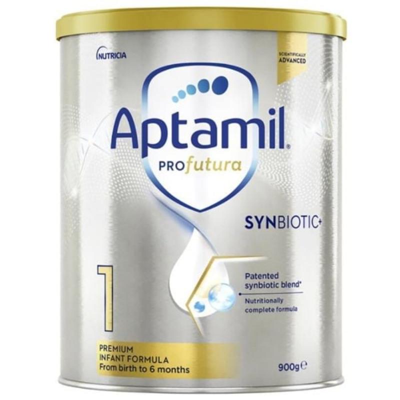Bé uống sữa Aptamil Úc