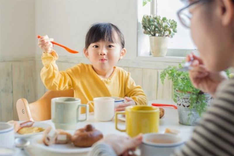 Dinh dưỡng cho bé