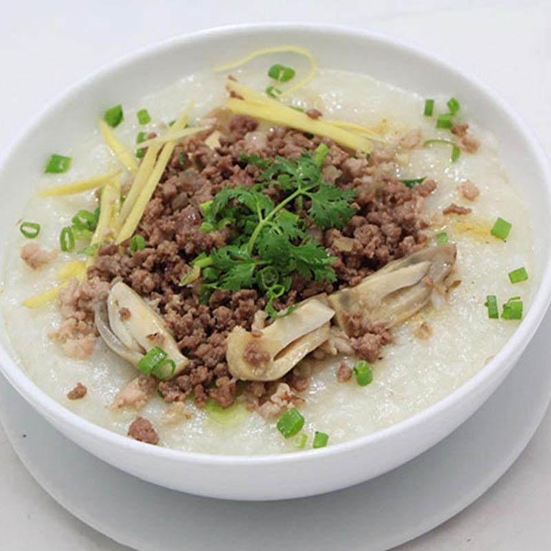 Cháo tim heo rau củ cho bé