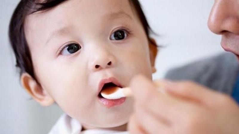 Nên cho bé uống Biogaia khi nào