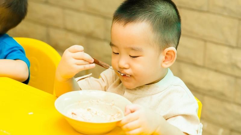Xây dựng thực đơn cho bé